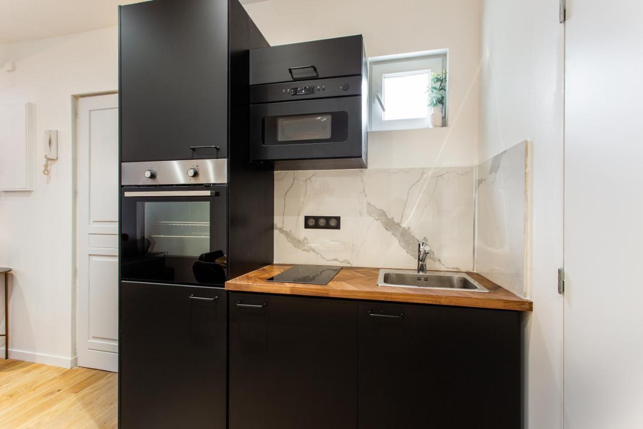 Cmg Montmartre/ Marche Saint-Pierre Apartamento Paris Exterior foto